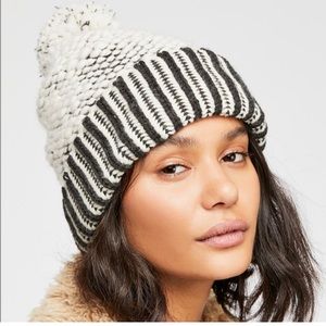 Free People Cute Pom Beanie